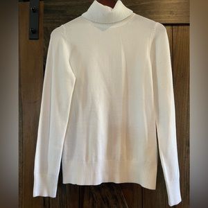 Women’s French Connection Turtleneck Size Large